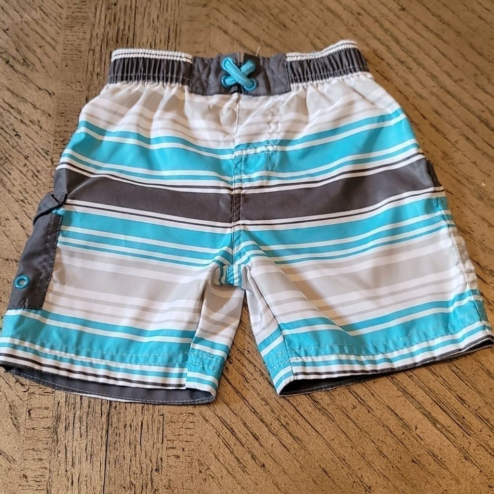 2T boys USkinz swimming shorts NWOT